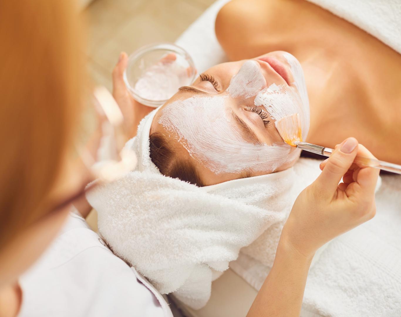 Clean-and-modern-spa-in-Michigan-offering-skincare