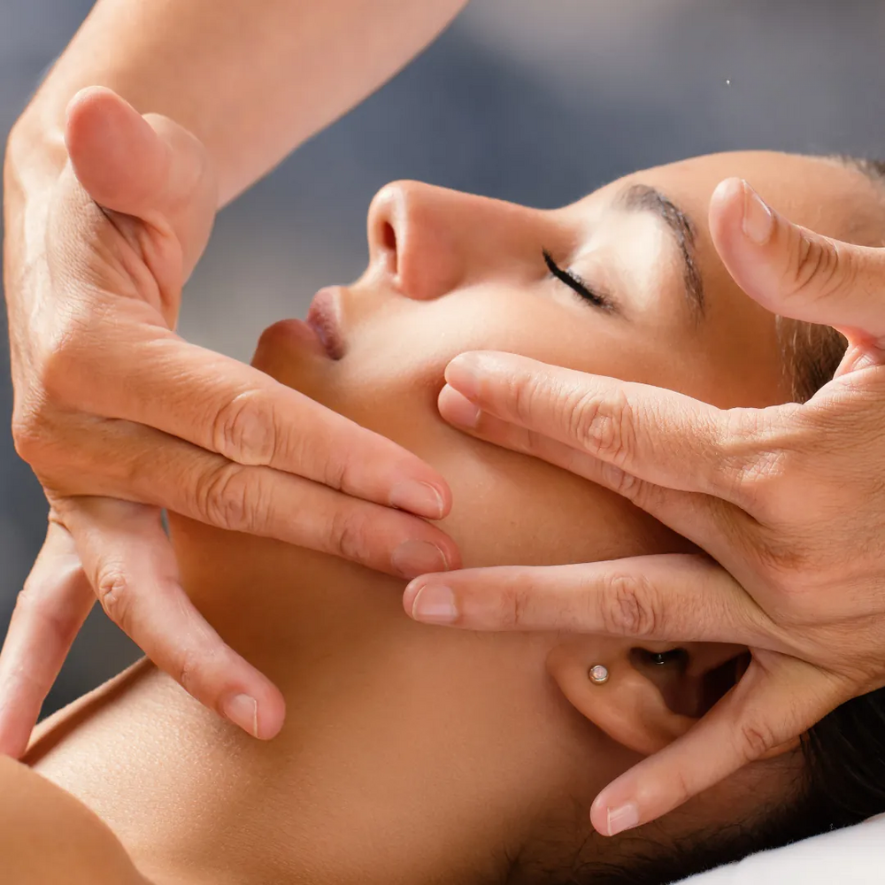 Headache _and_sinus_massage